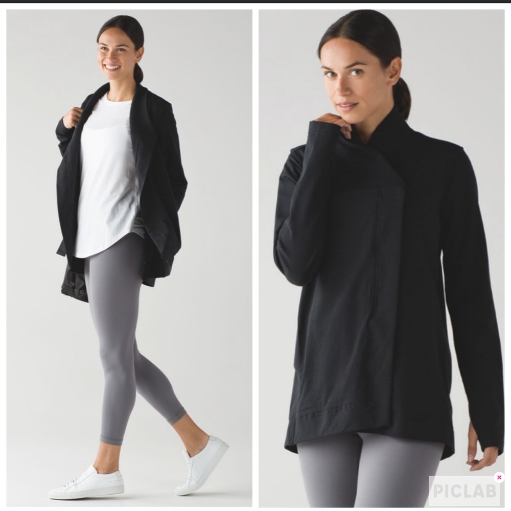 Lululemon Belle Wrap Black size 4